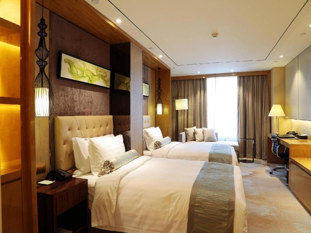 Lia! Beijing Hotel Exterior photo